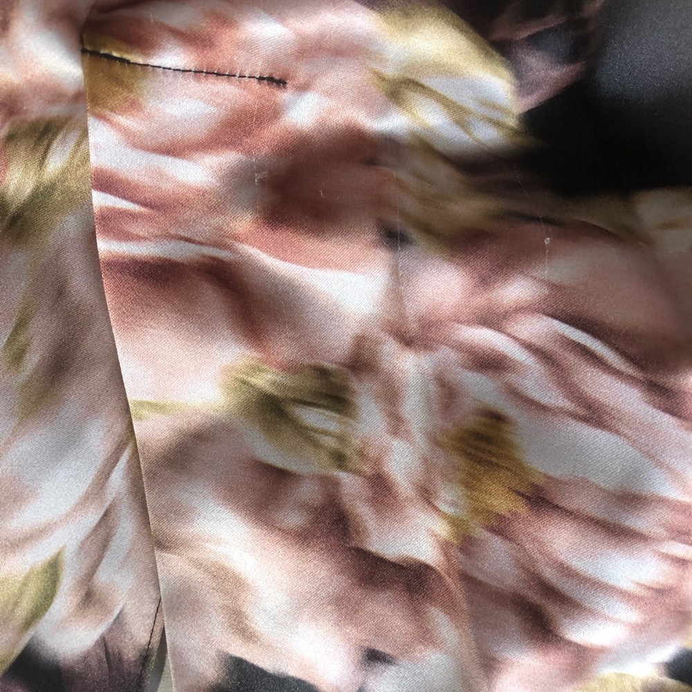 🤩💕 Sz8 Reformation The Collection Silk Pink on Black floral dress - Picture 14 of 15